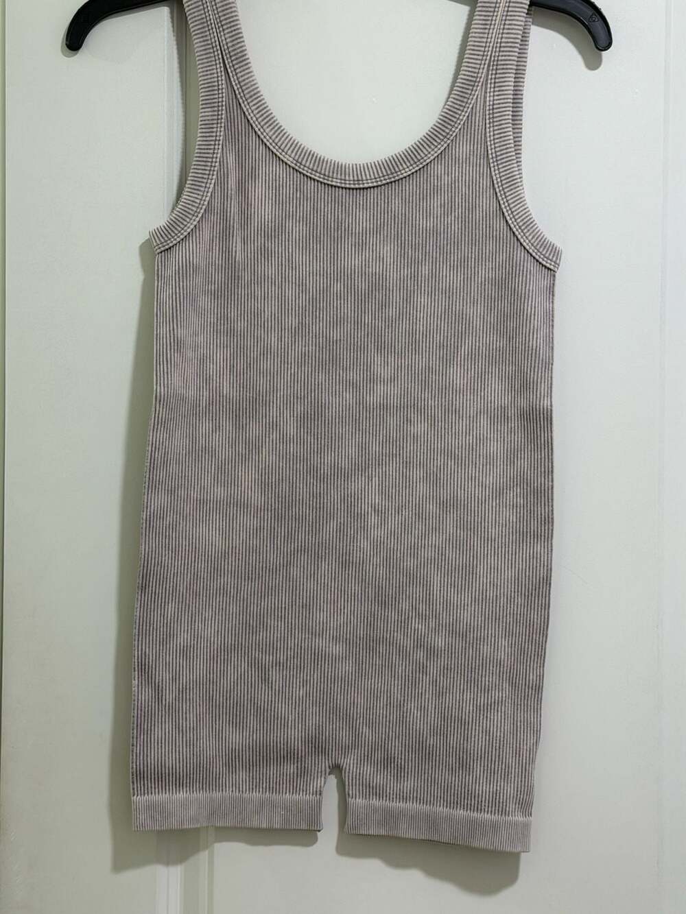 Zenana Style NPW-6370A Women's Ribbed Knit bodysuit size L/XL